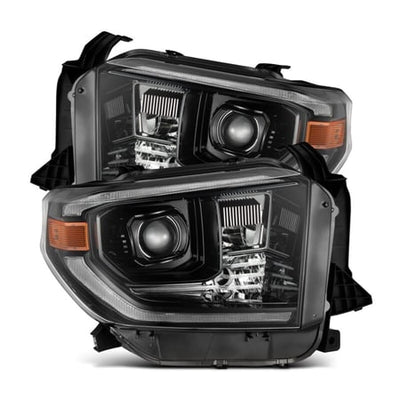 Luxx-series Projector Headlights - 880836