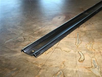 TRUCK BED FLOOR STRIPS
