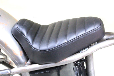 Corbin Gentry Tuck and Roll Solo Seat Set Black