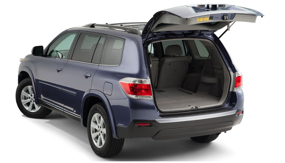 Auto Ventshade [AVS] Bumper / Protection | Fits 2011 - 2013 Toyota Highlander, 1 pc. | Black - 34017