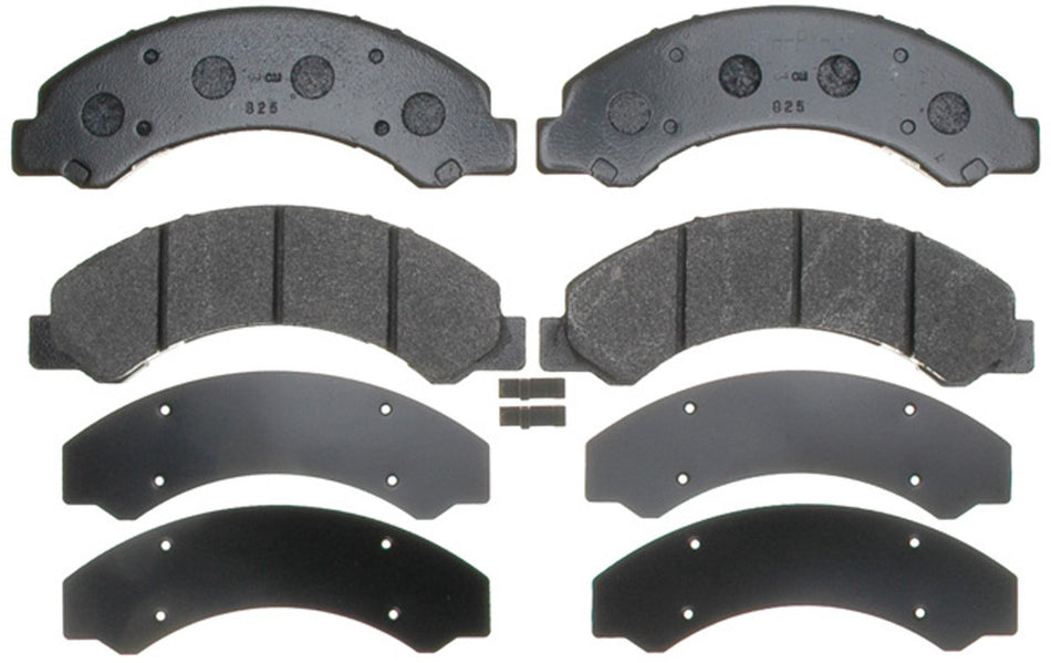 ACDelco 17D825M Professional Semi-Metallic Front Disc Brake Pad Set