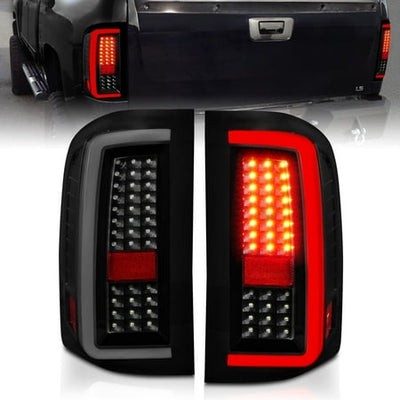 Tail Light Set - 311381