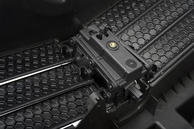 ACTIVE GRILLE